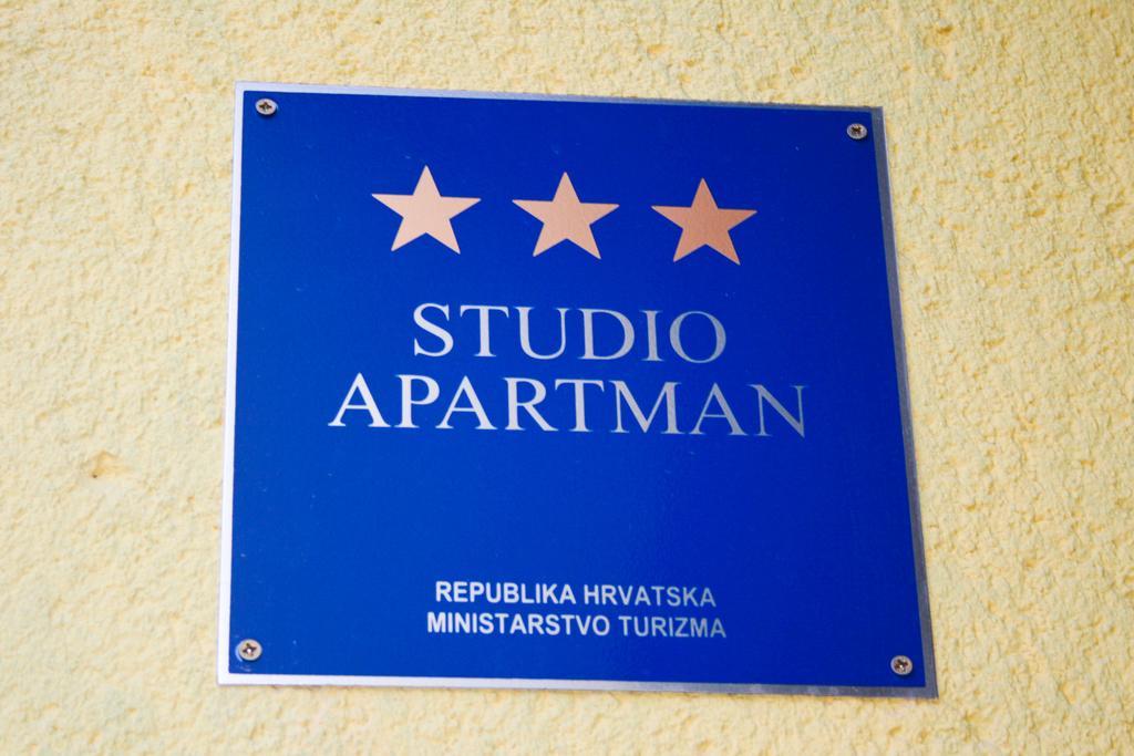 Carla Studio Apartment Zagreb Habitación foto